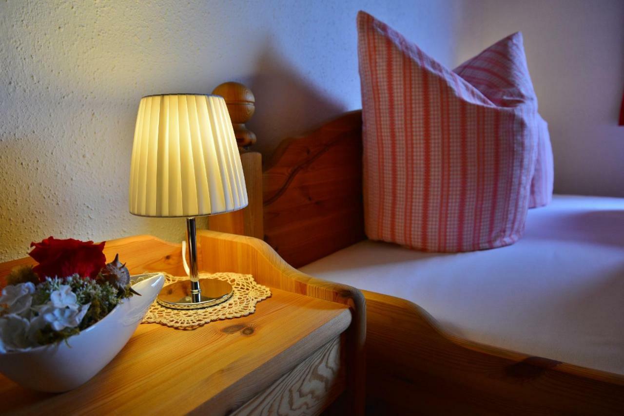Ferienwohnung Frauenschuh Vorderhornbach 외부 사진